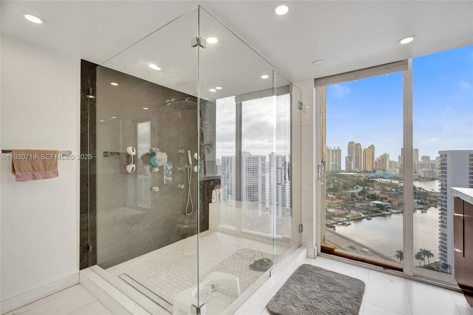 19355 Turnberry Way # 26E, Aventura FL 33180 — 34