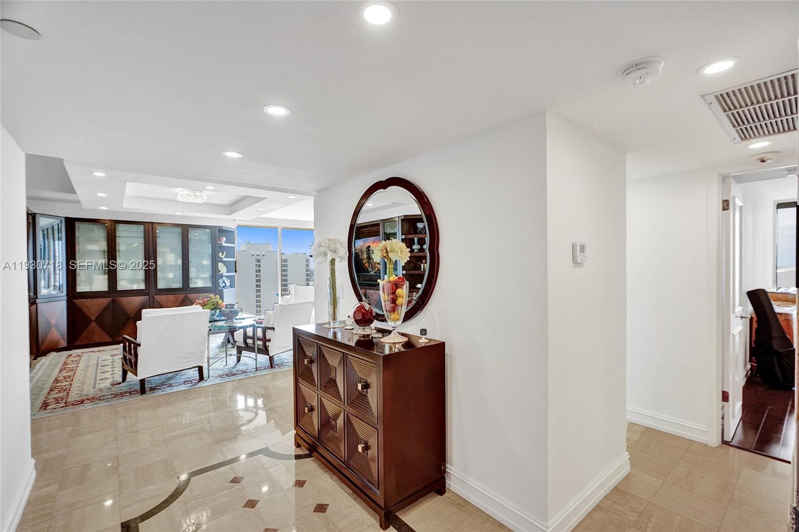 19355 Turnberry Way # 26E, Aventura FL 33180 — 4