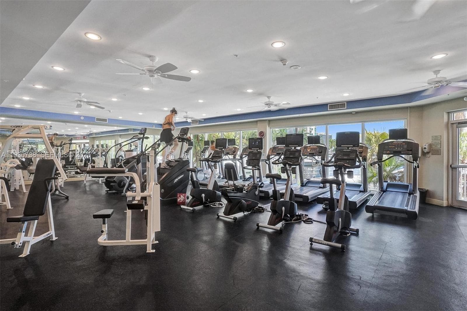 3340 NE 190th St # 1101, Aventura FL 33180 — 56