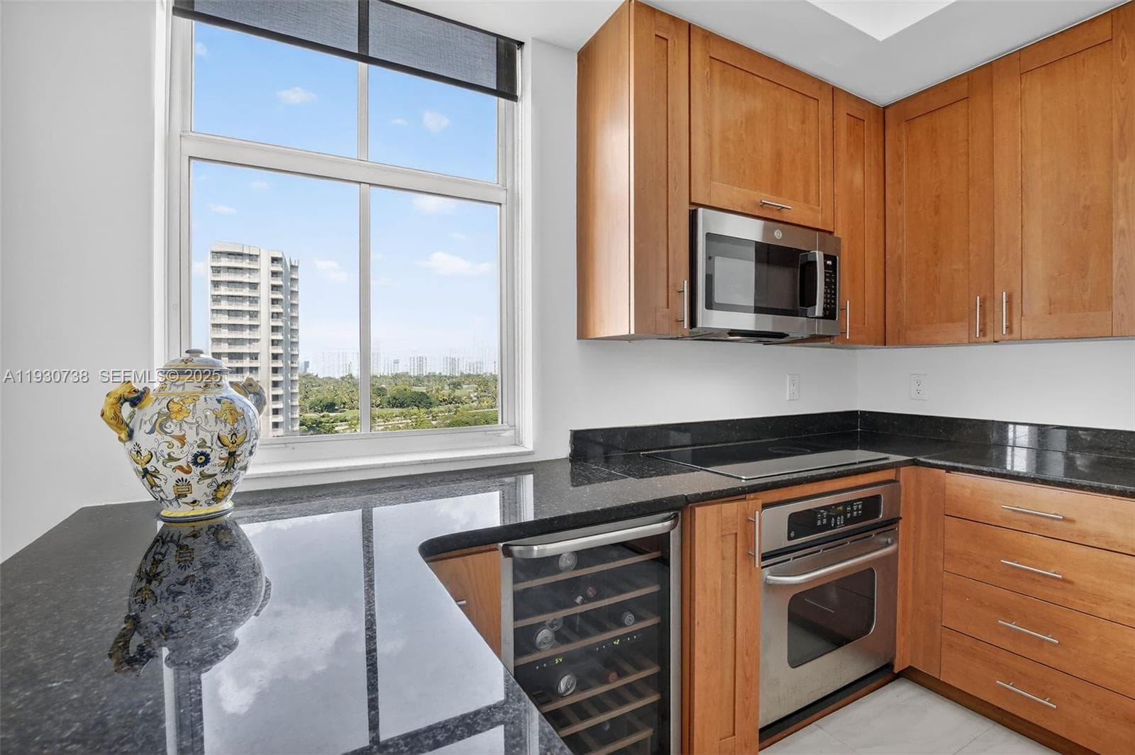 3340 NE 190th St # 1101, Aventura FL 33180 — 12