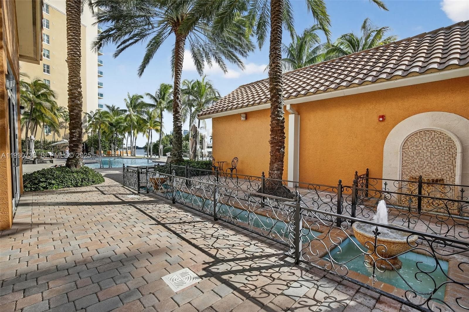 3340 NE 190th St # 1101, Aventura FL 33180 — 53