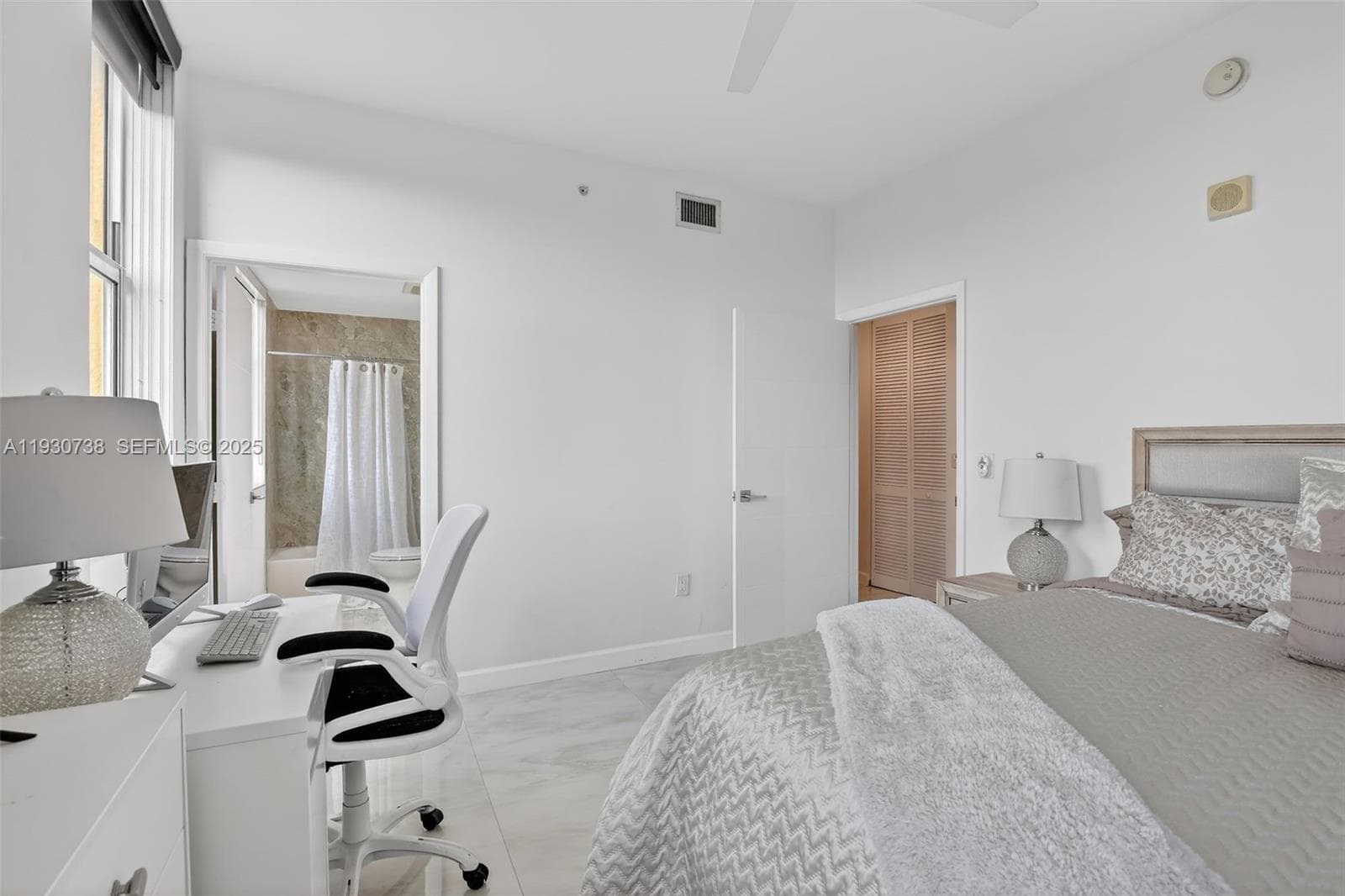 3340 NE 190th St # 1101, Aventura FL 33180 — 35