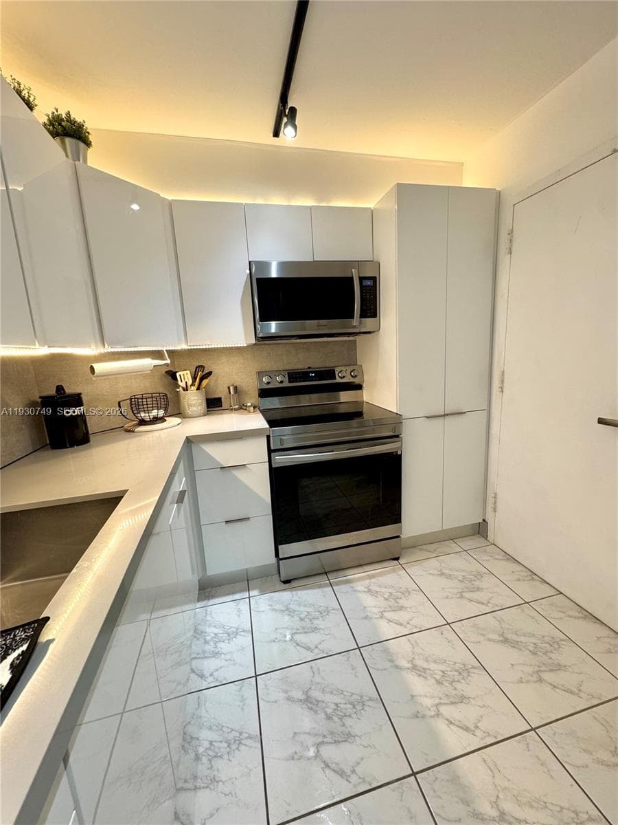 300 Bayview Dr # 1603, Sunny Isles Beach FL 33160 — 5