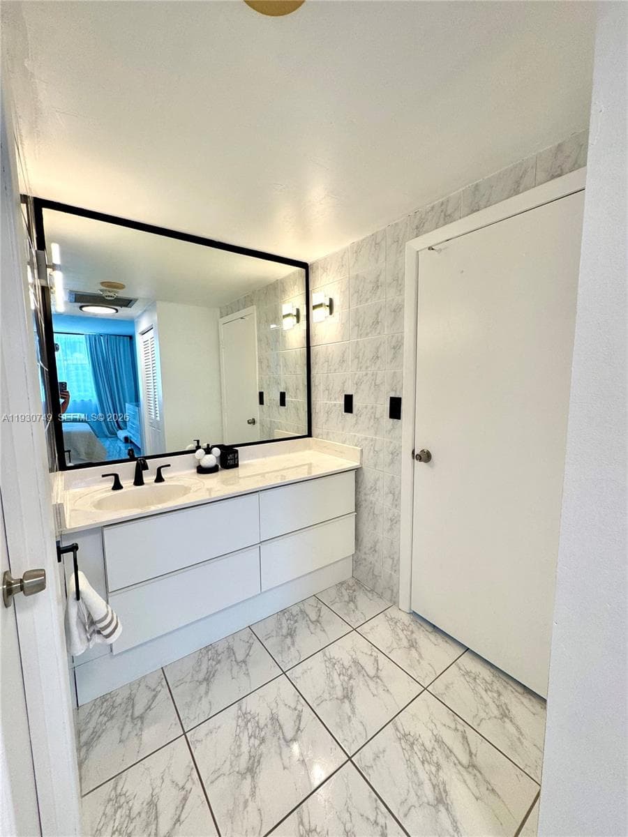 300 Bayview Dr # 1603, Sunny Isles Beach FL 33160 — 15