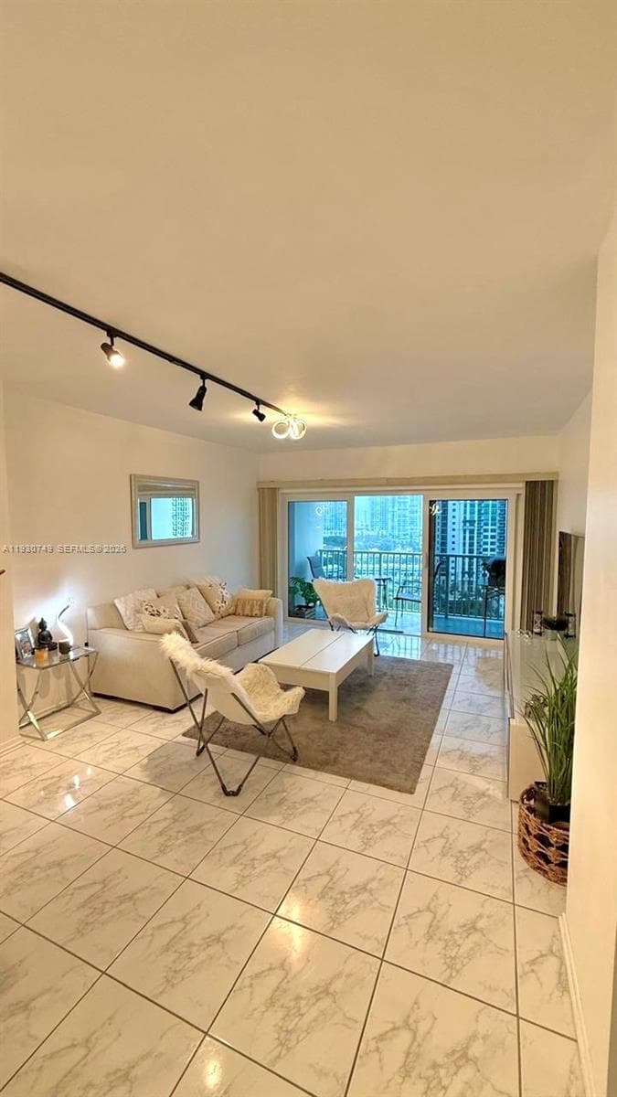 300 Bayview Dr # 1603, Sunny Isles Beach FL 33160 — 4