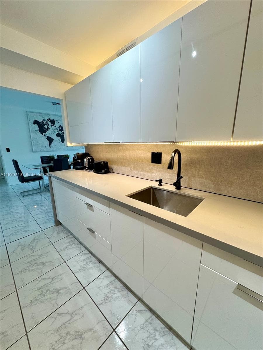 300 Bayview Dr # 1603, Sunny Isles Beach FL 33160 — 8