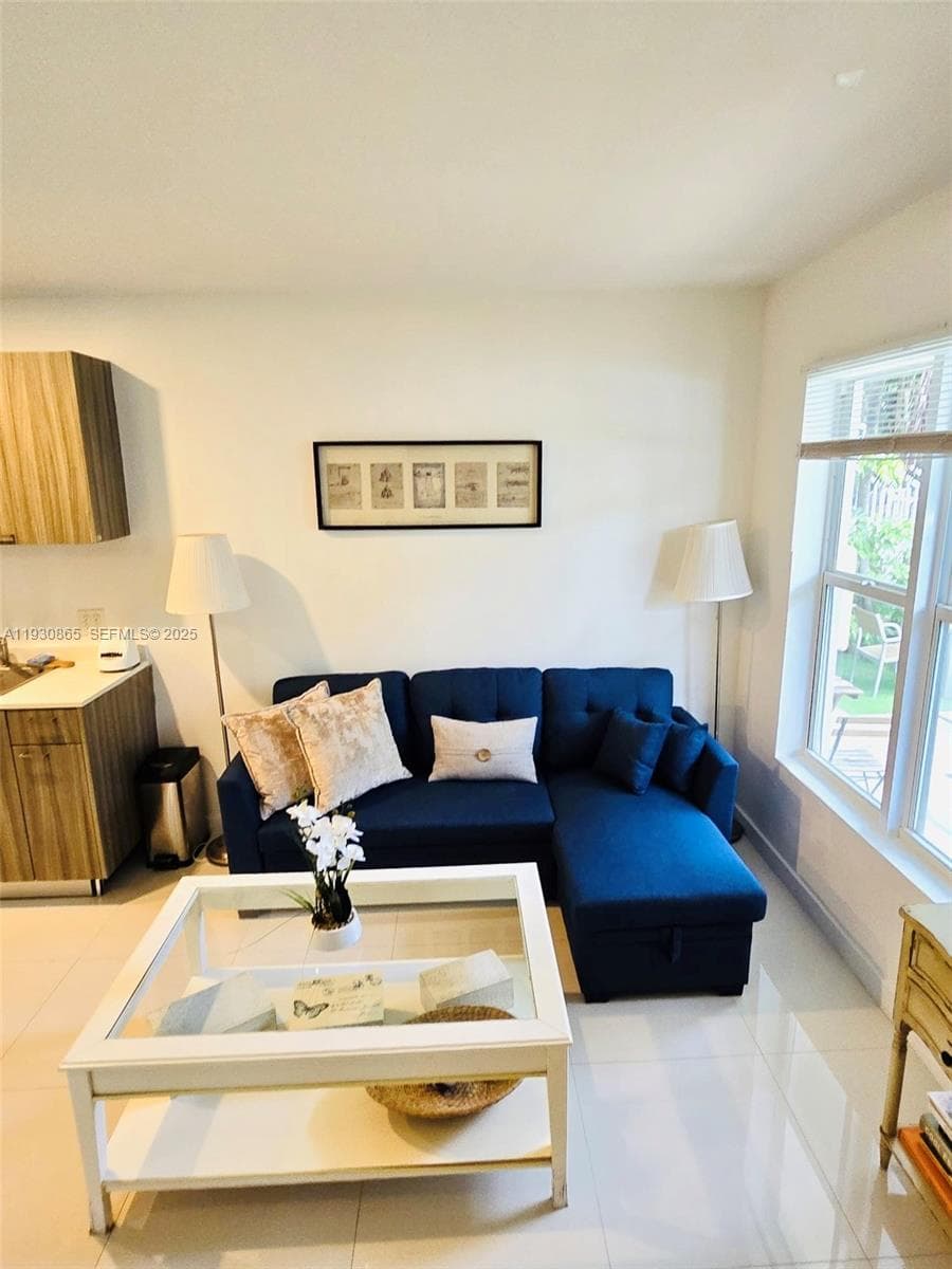 1419 West Ave # 103, Miami Beach FL 33139 — 2