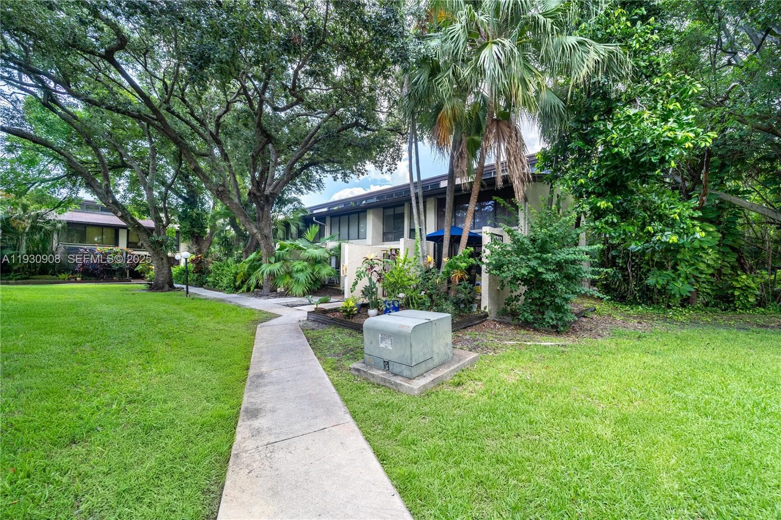 19212 NE 25th Ave # 283D, Miami FL 33180 — 32