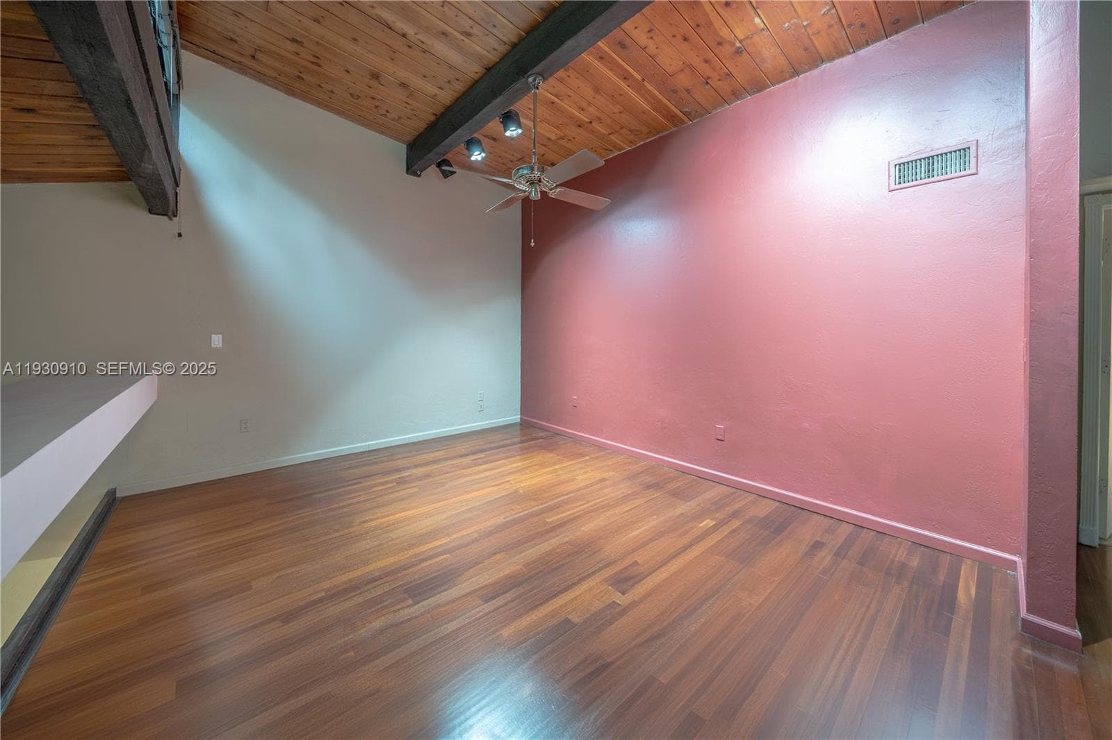 19212 NE 25th Ave # 283D, Miami FL 33180 — 38