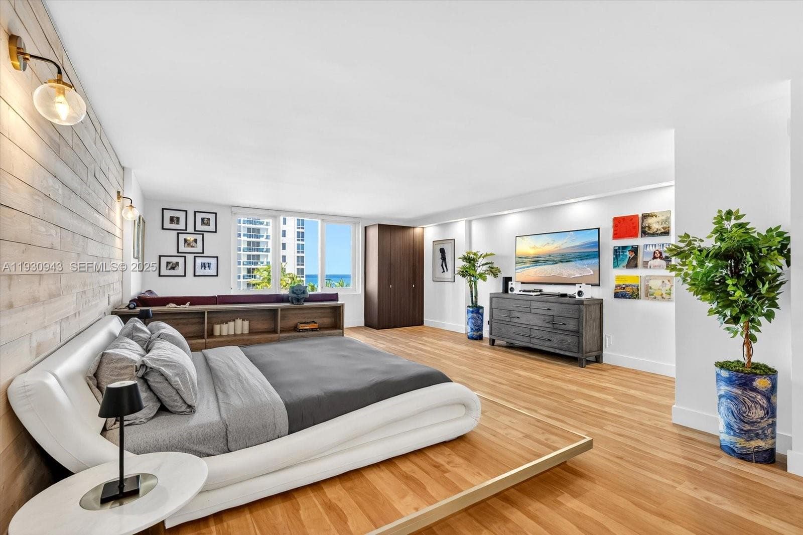 2301 Collins Ave # 714, Miami Beach FL 33139 — 1