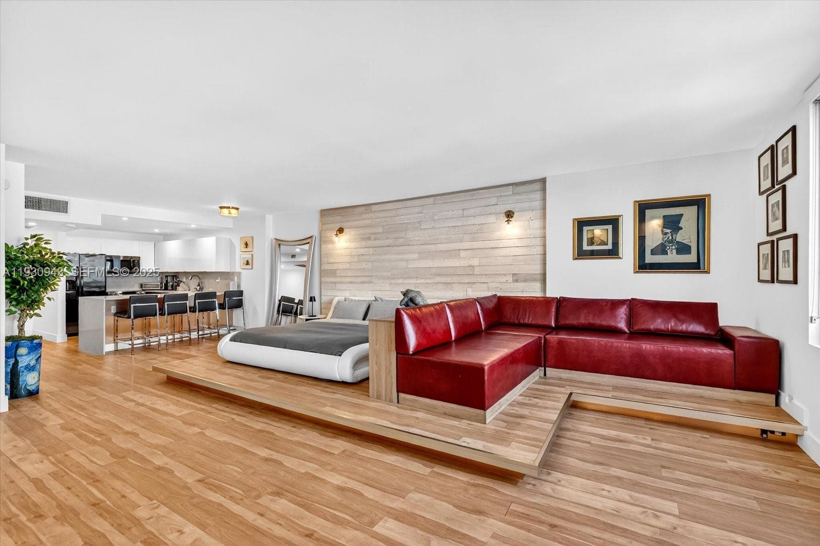 2301 Collins Ave # 714, Miami Beach FL 33139 — 4