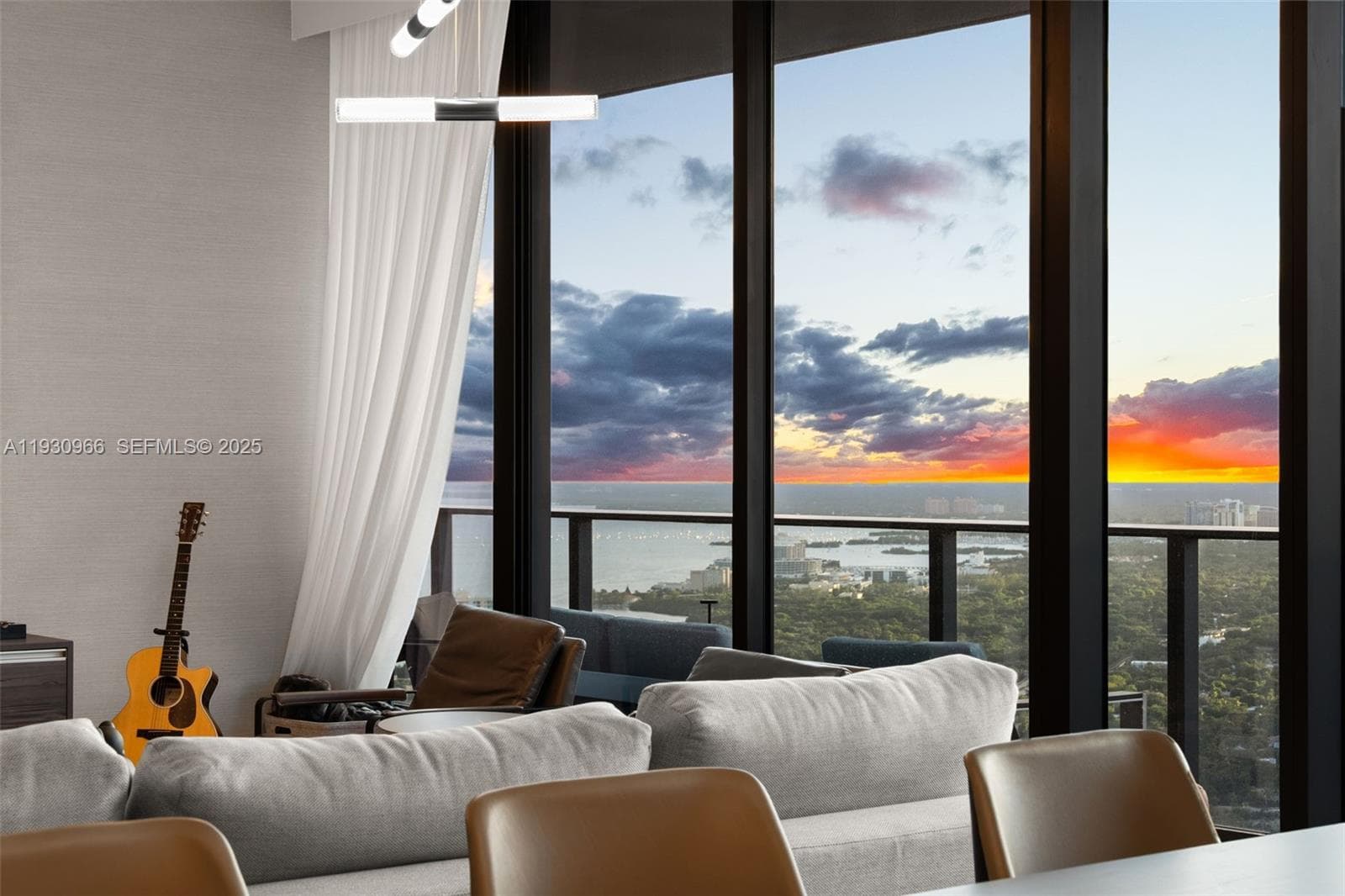 1000 Brickell Plz, Miami FL 33131 — 7