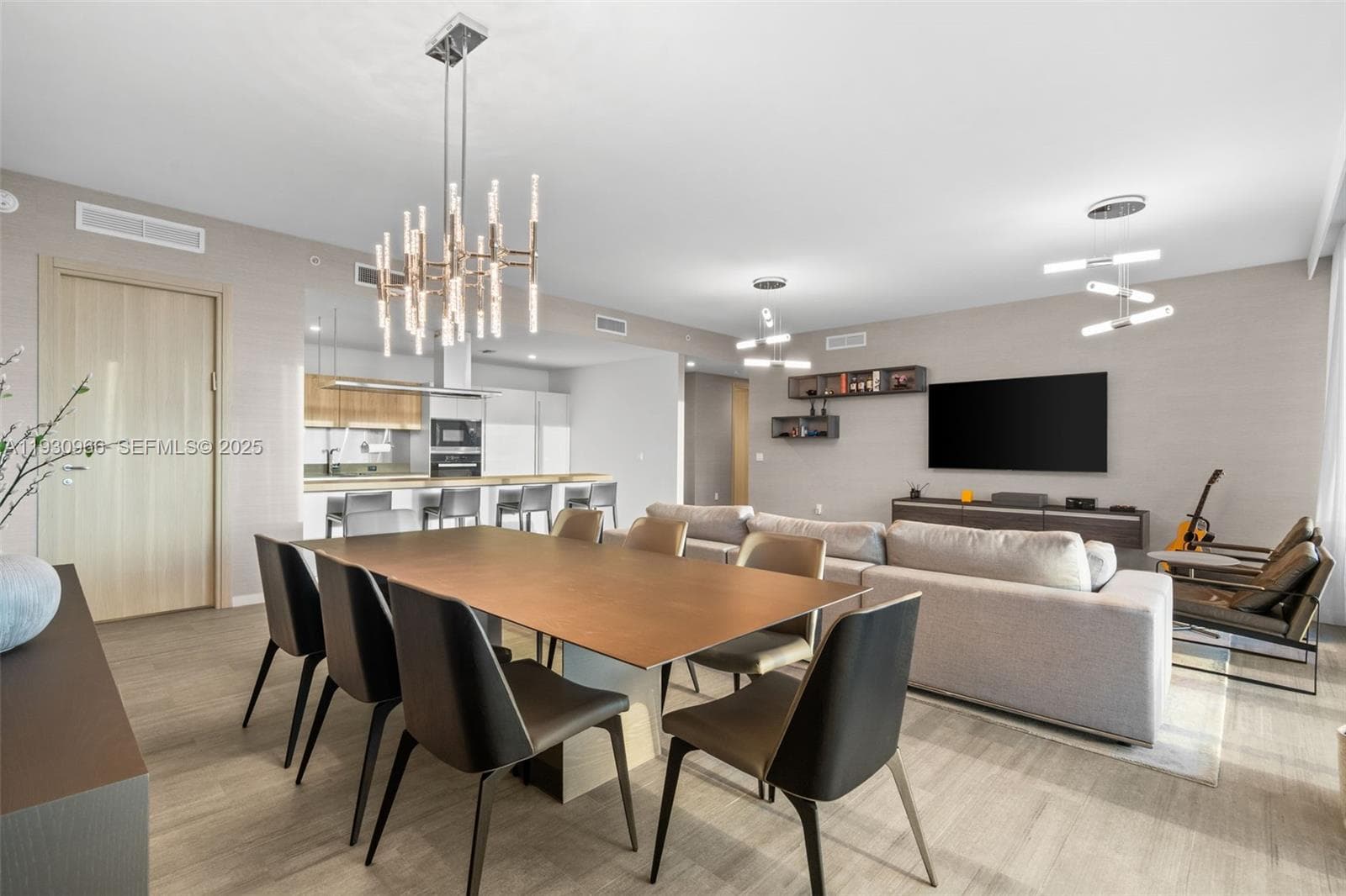 1000 Brickell Plz, Miami FL 33131 — 59