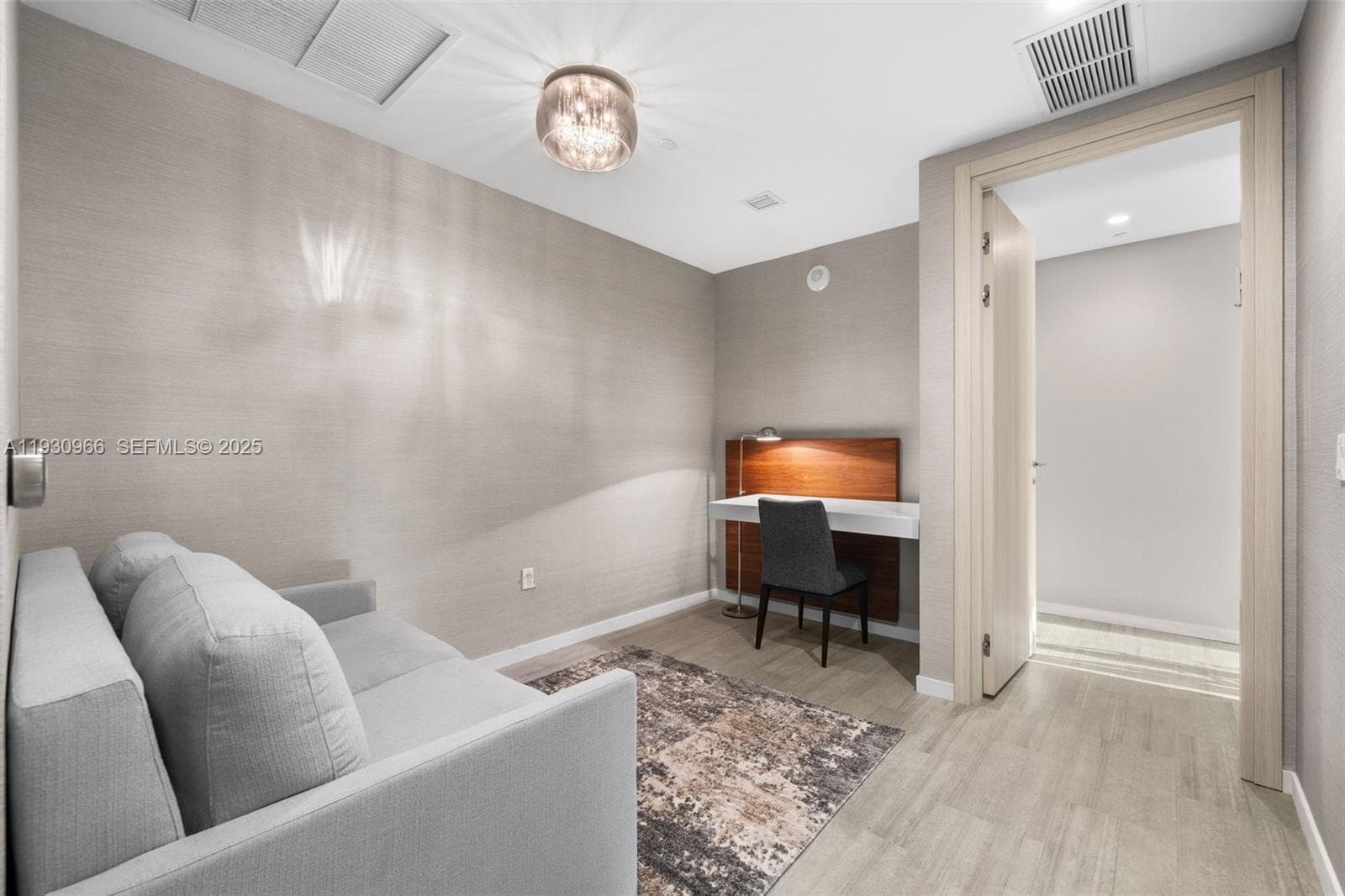 1000 Brickell Plz, Miami FL 33131 — 8