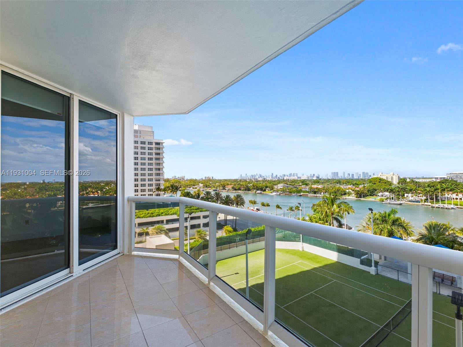 Blue Diamond Condo, Miami Beach, FL — 24