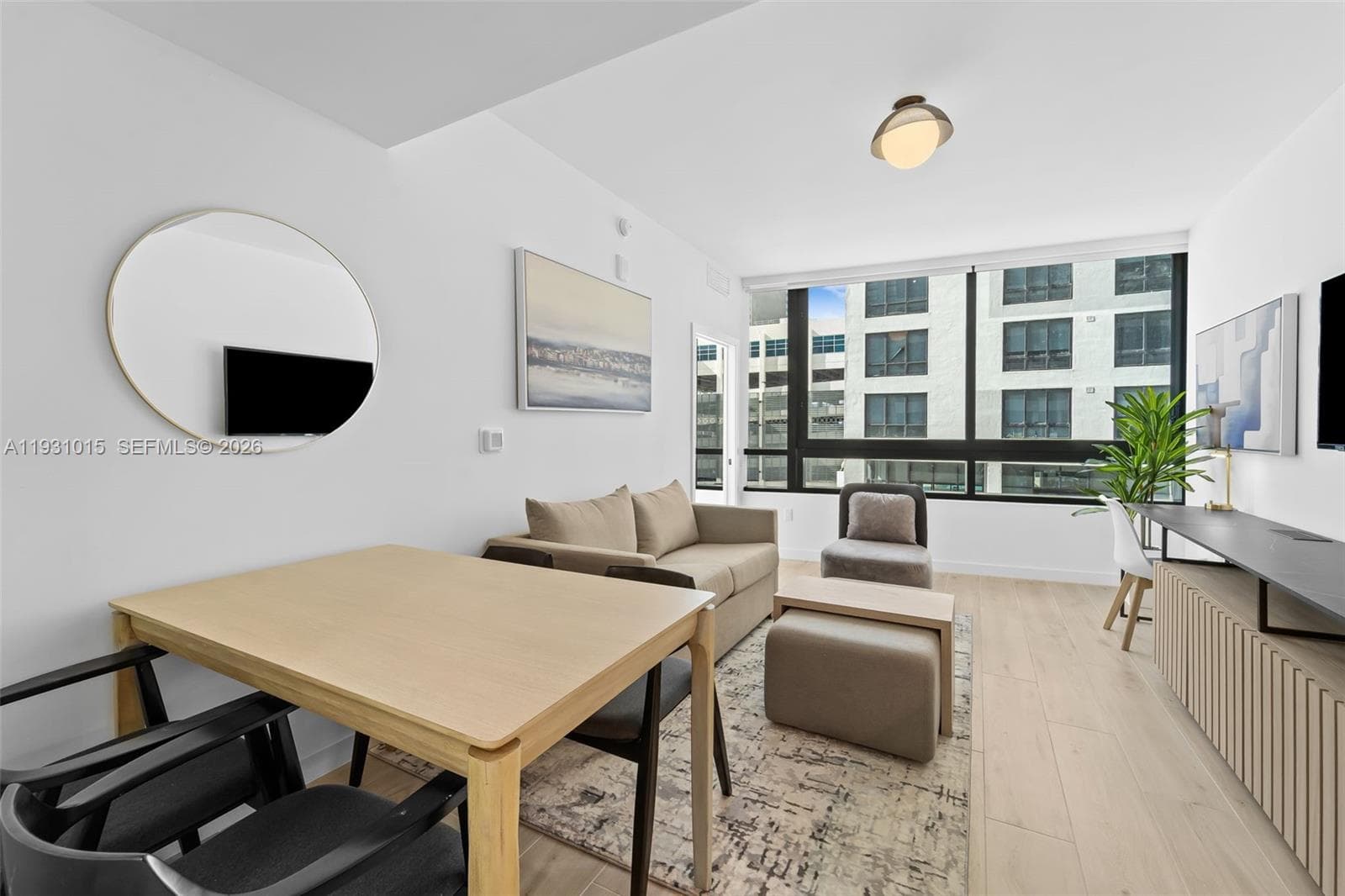 225 N Miami Avenue # 912, Miami FL 33128 — 6