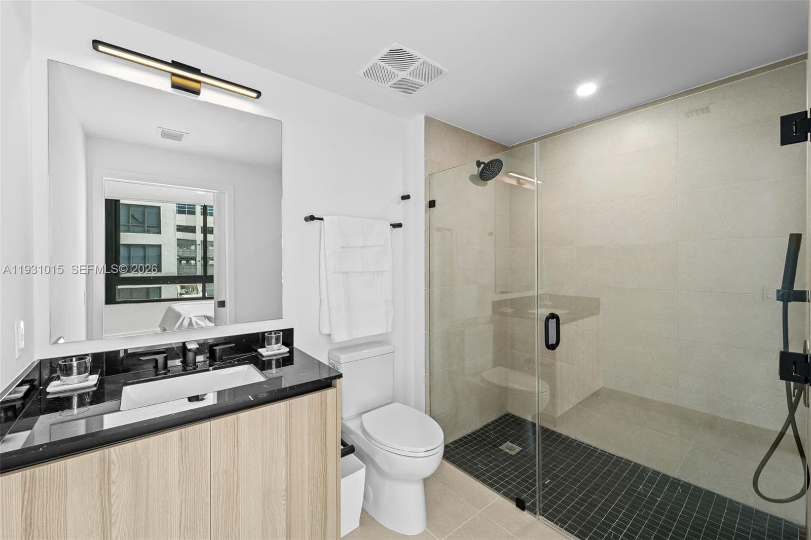 225 N Miami Avenue # 912, Miami FL 33128 — 3