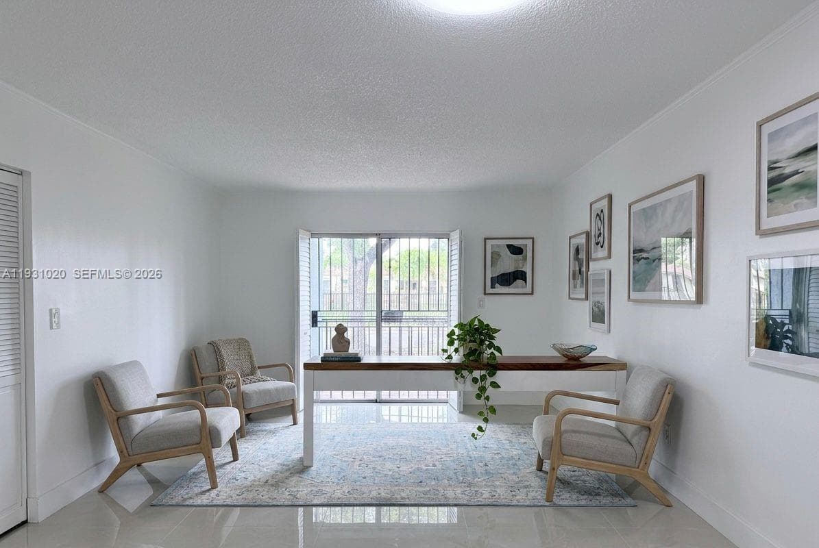 160 SW 30th Ave # 104A, Miami FL 33135 — 1