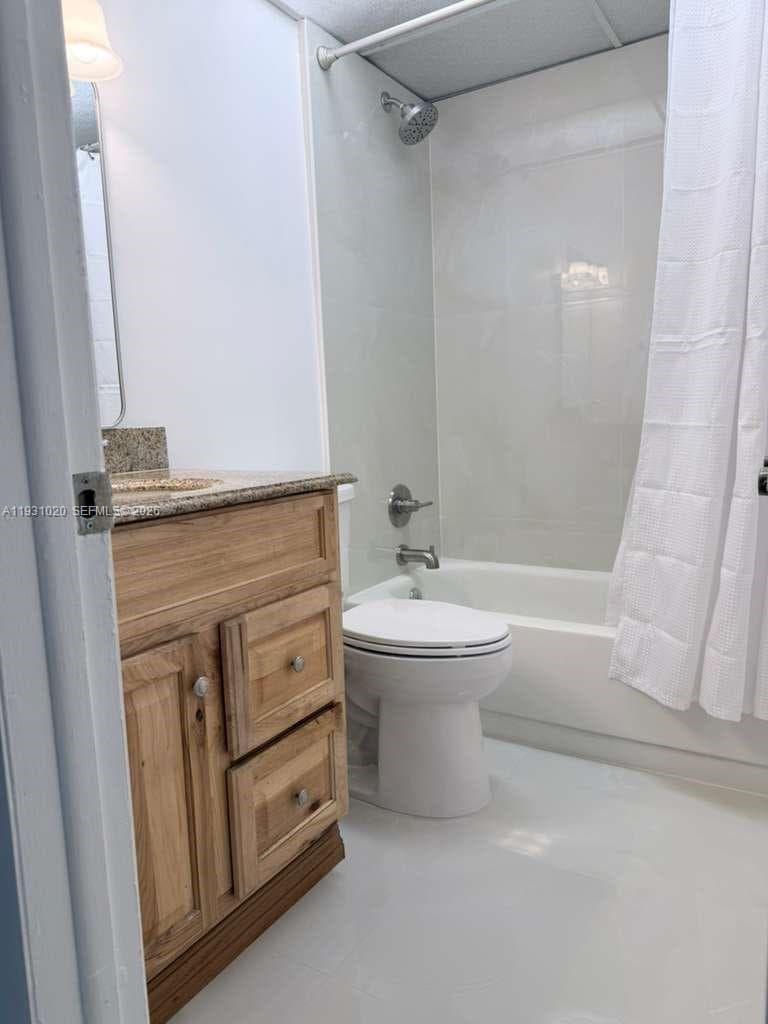160 SW 30th Ave # 104A, Miami FL 33135 — 5