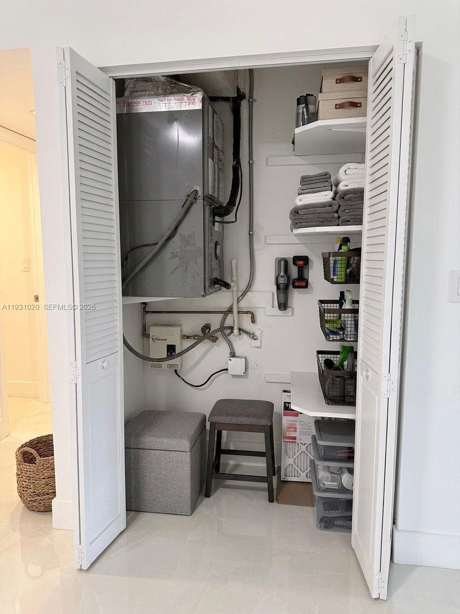 160 SW 30th Ave # 104A, Miami FL 33135 — 24