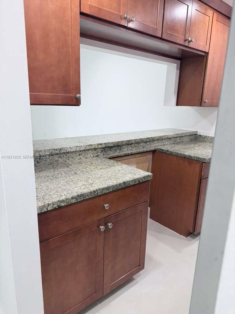 160 SW 30th Ave # 104A, Miami FL 33135 — 10