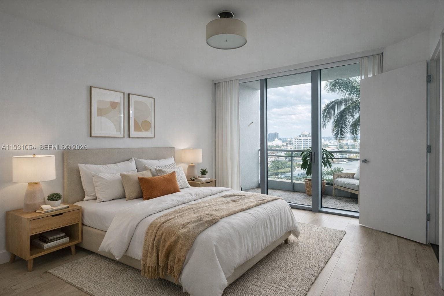 92 SW 3rd St # 1408, Miami FL 33130 — 3