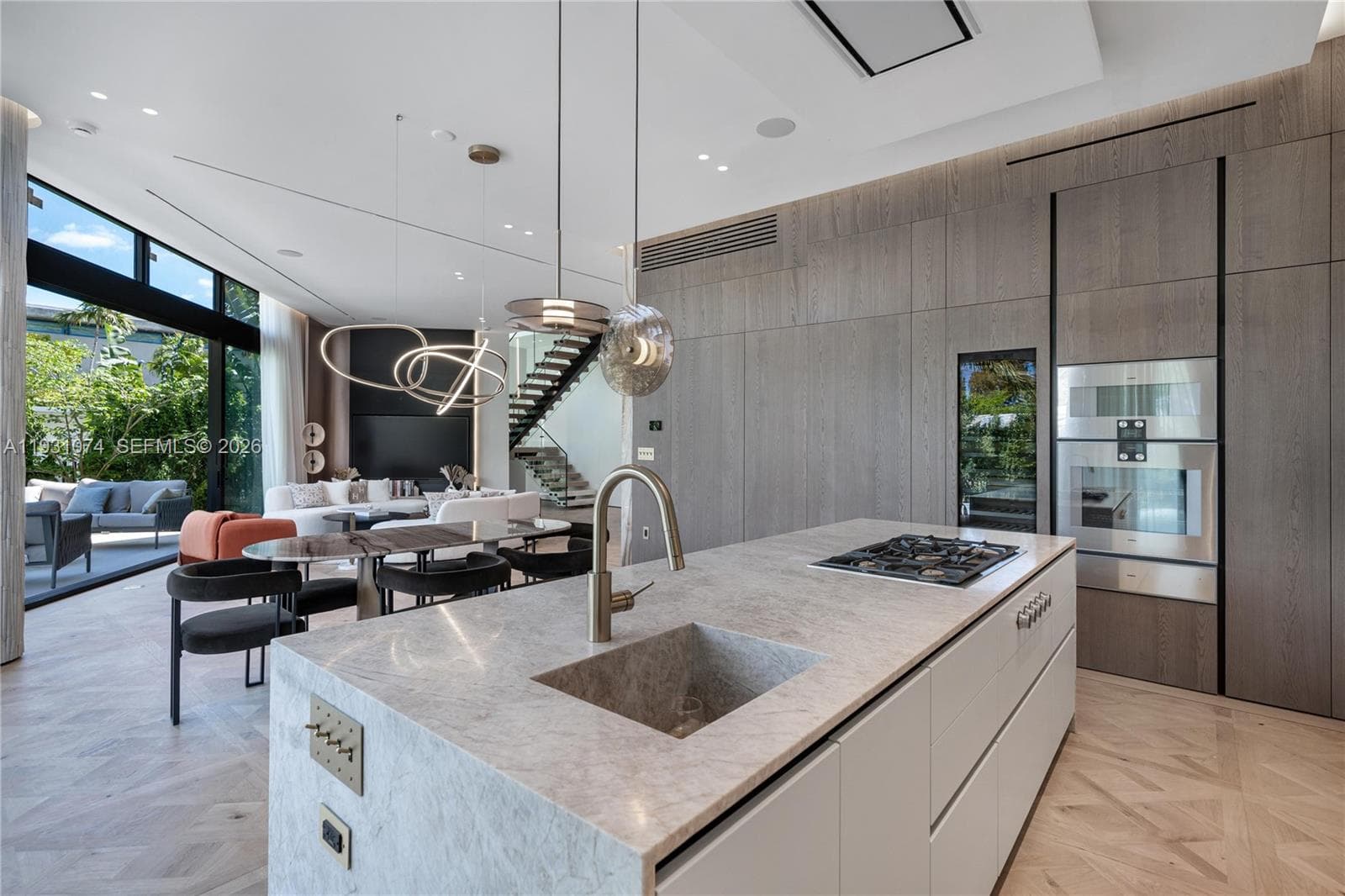 1045 W 47th Ct, Miami Beach FL 33140 — 13