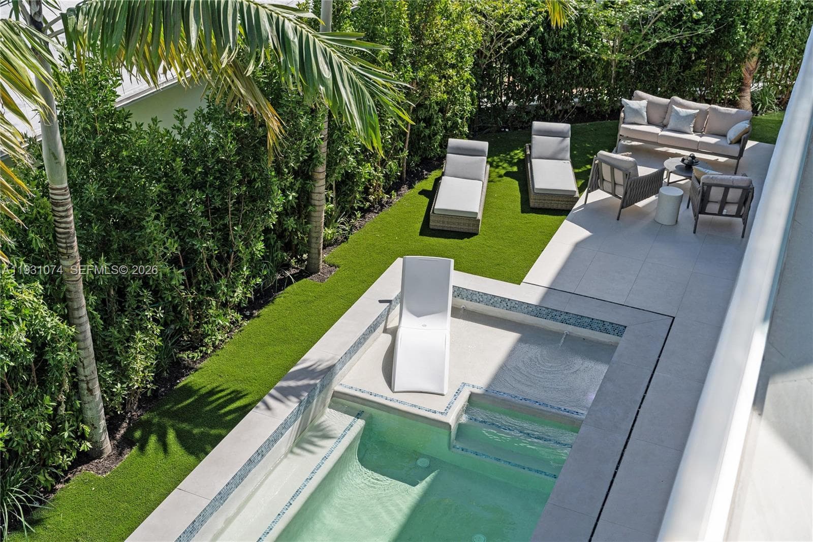 1045 W 47th Ct, Miami Beach FL 33140 — 53