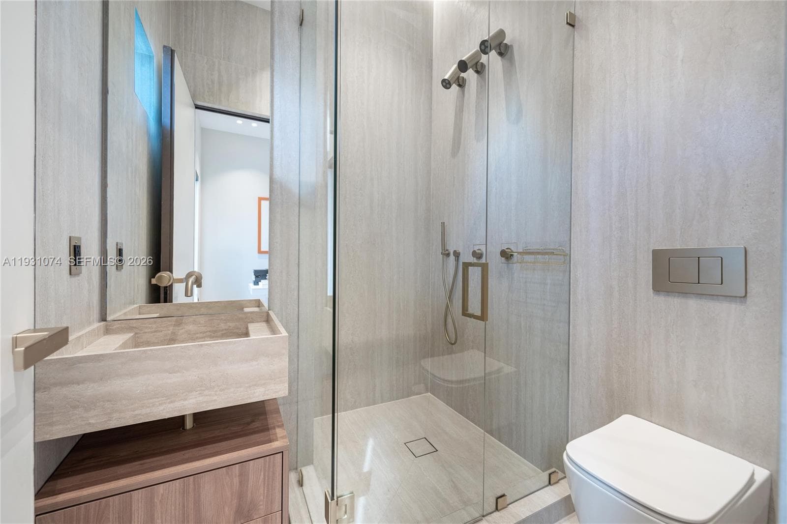 1045 W 47th Ct, Miami Beach FL 33140 — 24
