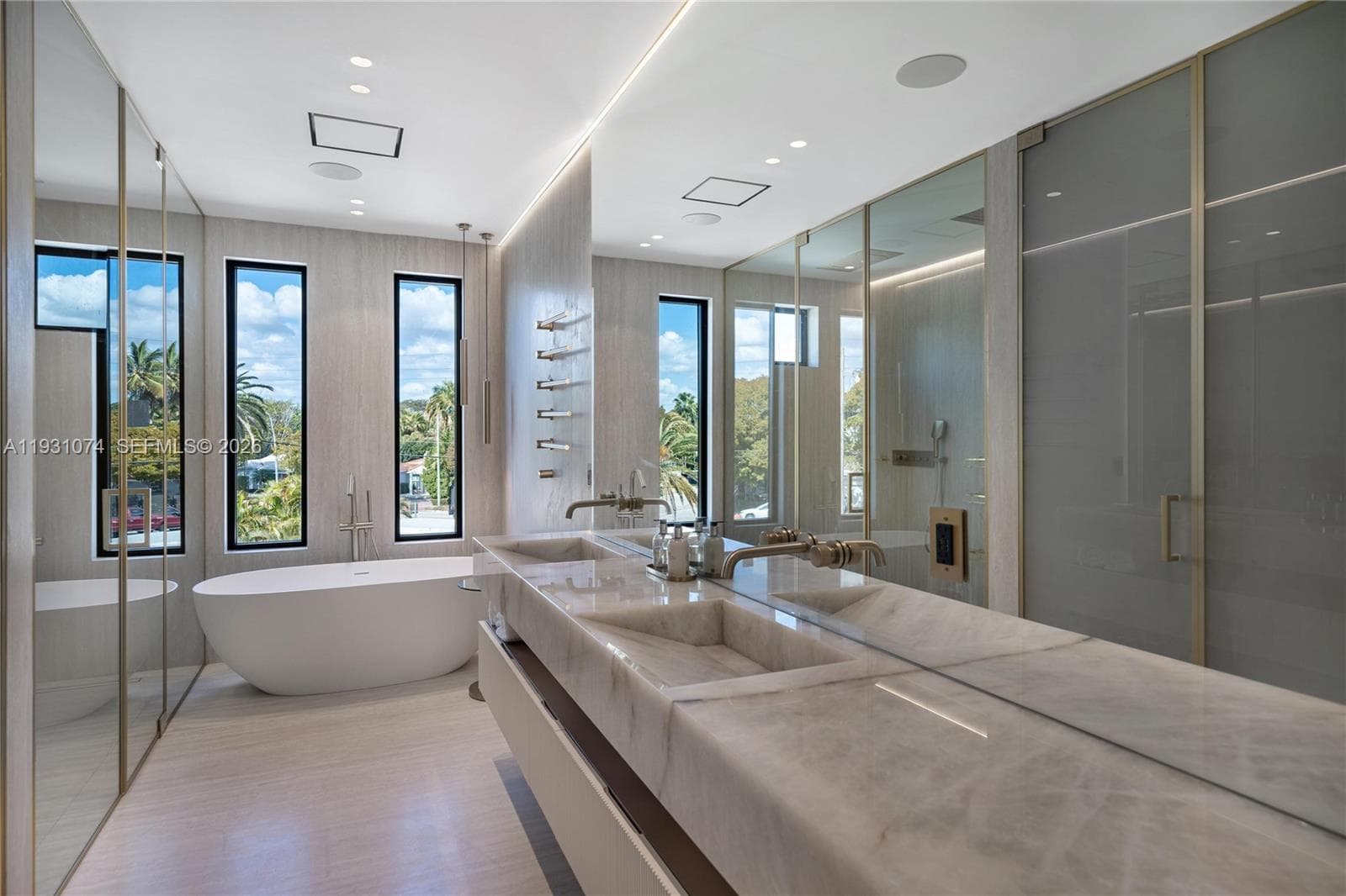 1045 W 47th Ct, Miami Beach FL 33140 — 33