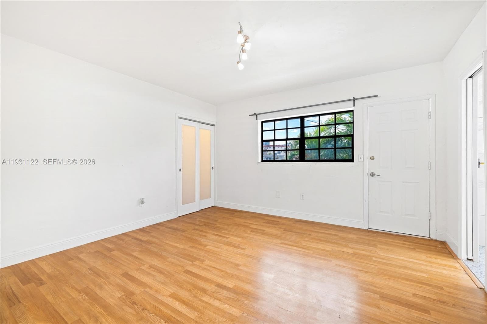 7270 Gary Ave, Miami Beach FL 33141 — 19