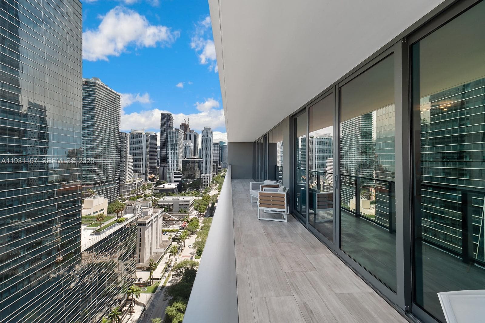 1451 Brickell Ave # 2405, Miami FL 33131 — 13