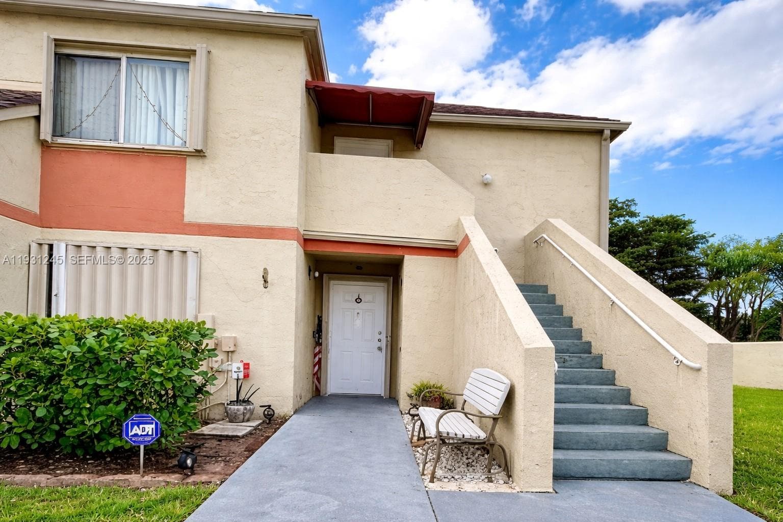 18810 NW 57th Ave # 102, Hialeah FL 33015 — 2