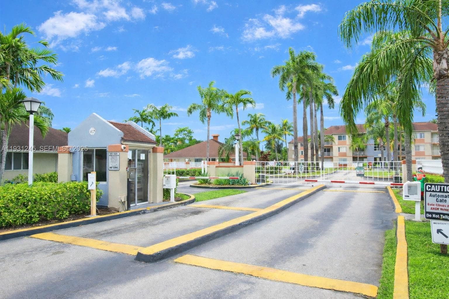 18810 NW 57th Ave # 102, Hialeah FL 33015 — 5