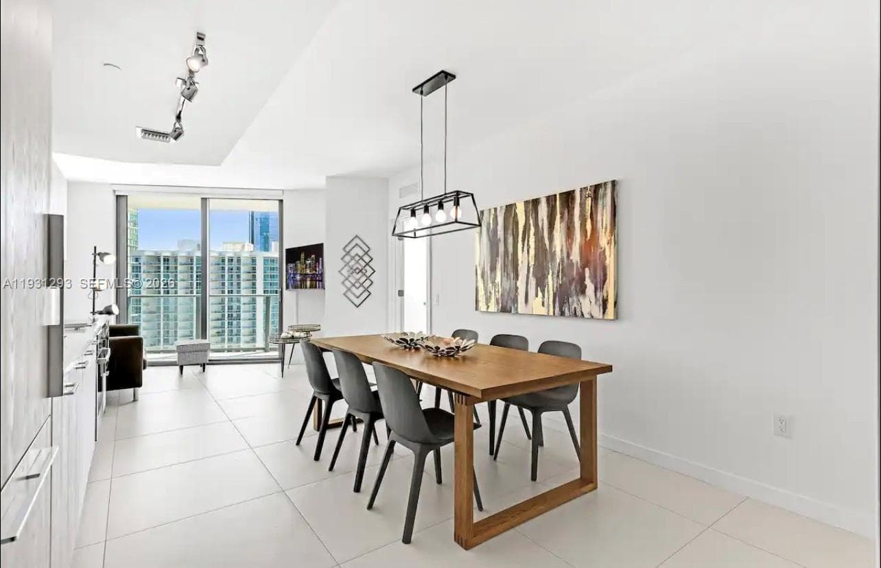 501 NE 31st St # 1607, Miami FL 33137 — 7