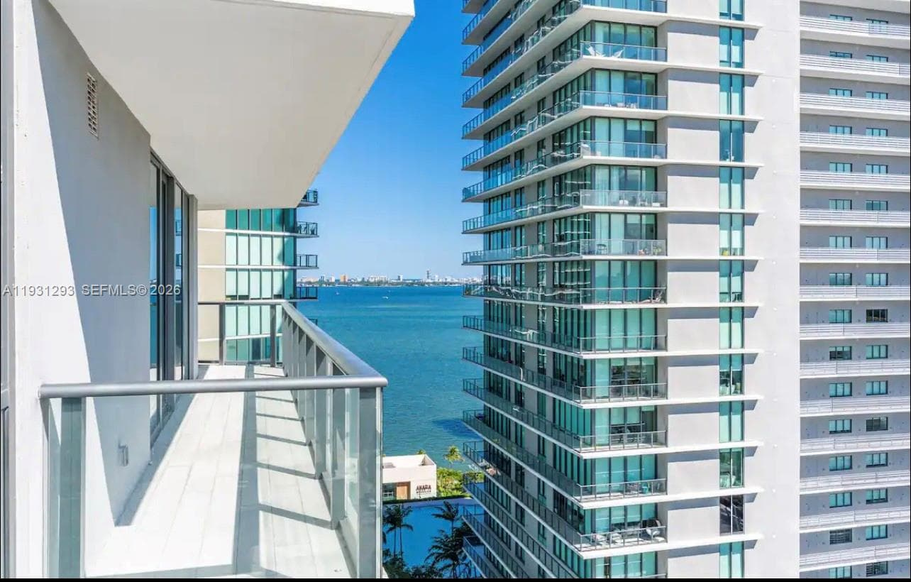 501 NE 31st St # 1607, Miami FL 33137 — 1
