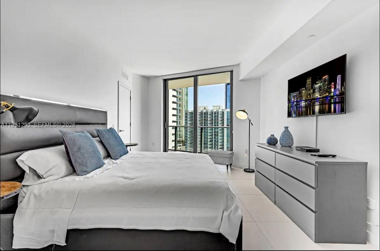 501 NE 31st St # 1607, Miami FL 33137 — 8