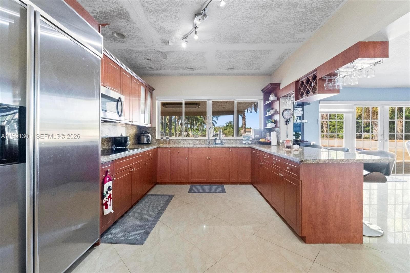 None, Miami, FL — 25