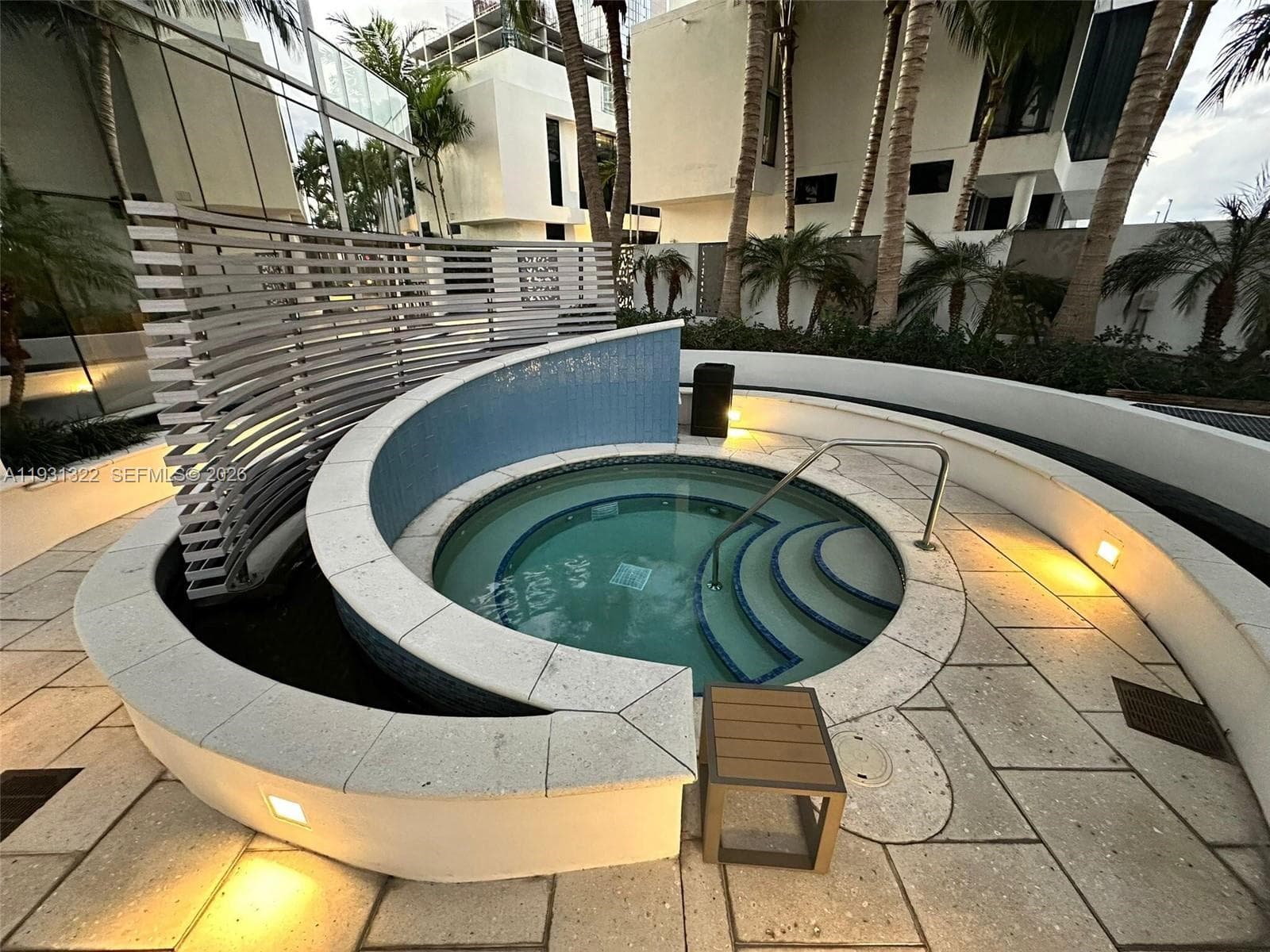 851 NE 1st Ave # 2212, Miami FL 33132 — 44