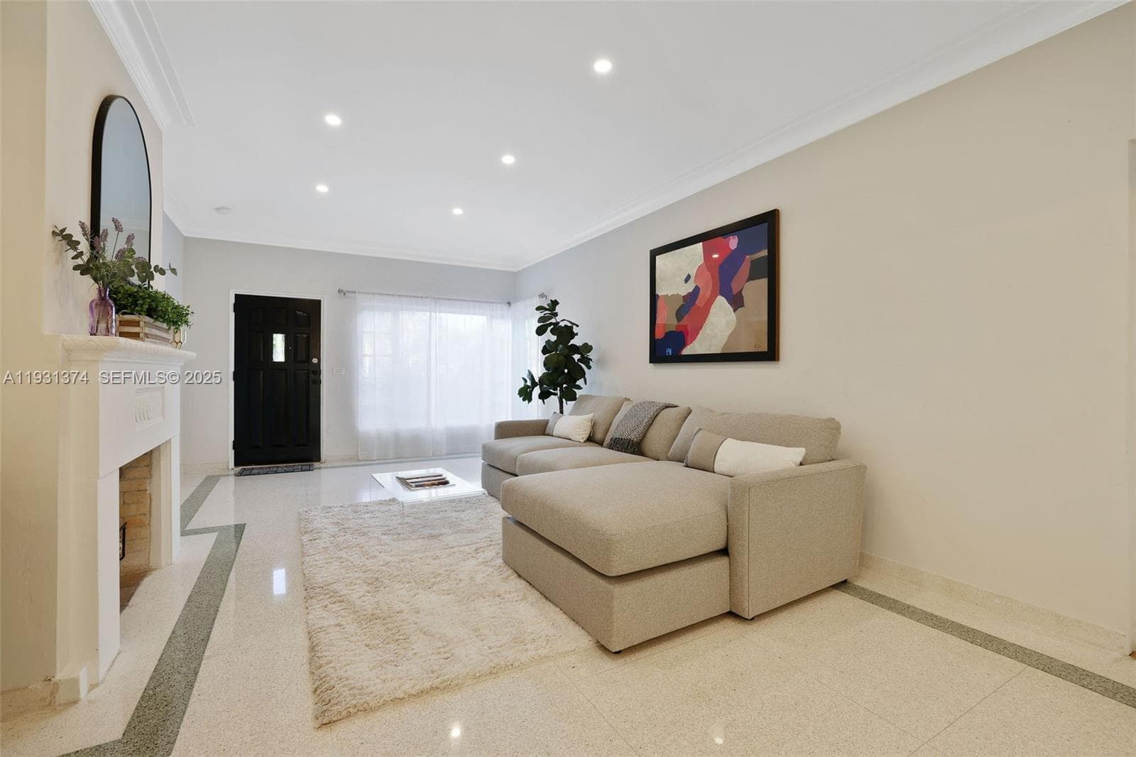 3760 Royal Palm Ave, Miami Beach FL 33140 — 6