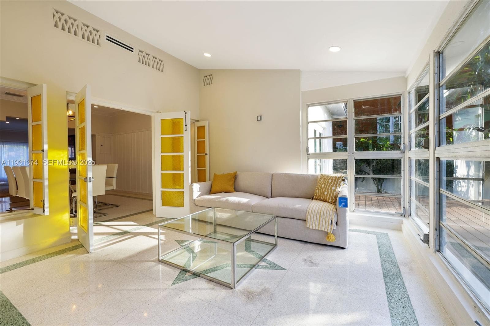 3760 Royal Palm Ave, Miami Beach FL 33140 — 17