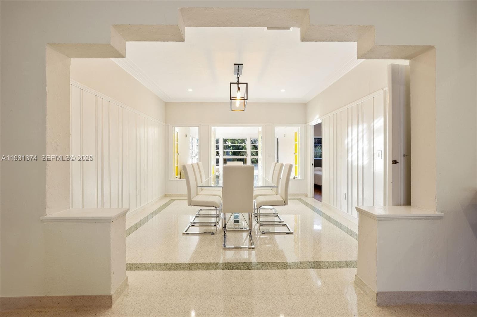 3760 Royal Palm Ave, Miami Beach FL 33140 — 11