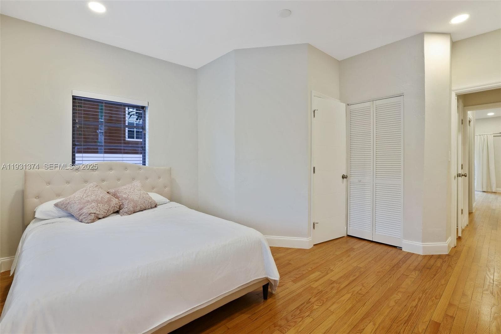 3760 Royal Palm Ave, Miami Beach FL 33140 — 29