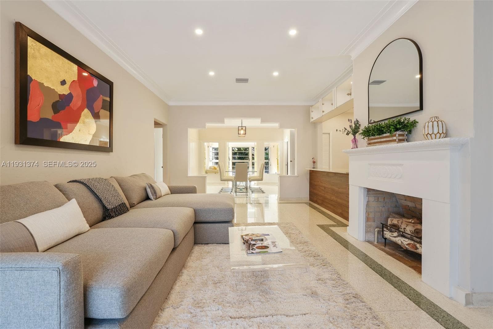 3760 Royal Palm Ave, Miami Beach FL 33140 — 4