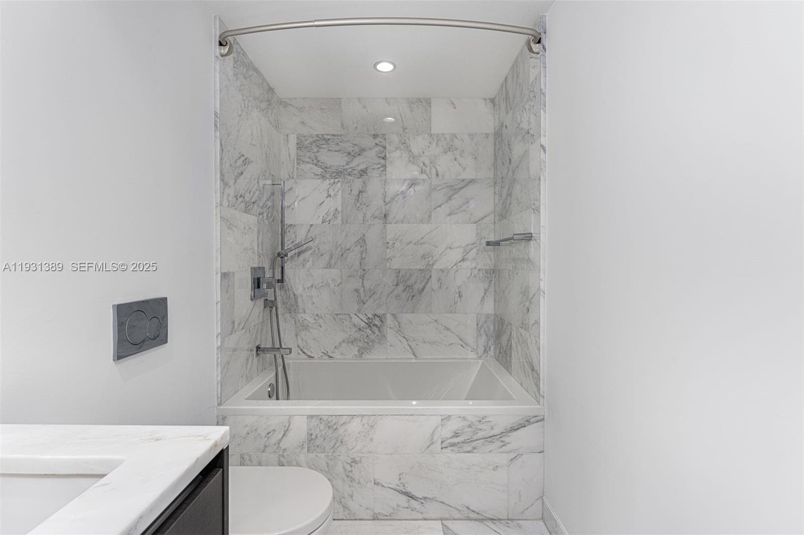 1451 Brickell Ave # 1803, Miami FL 33131 — 14