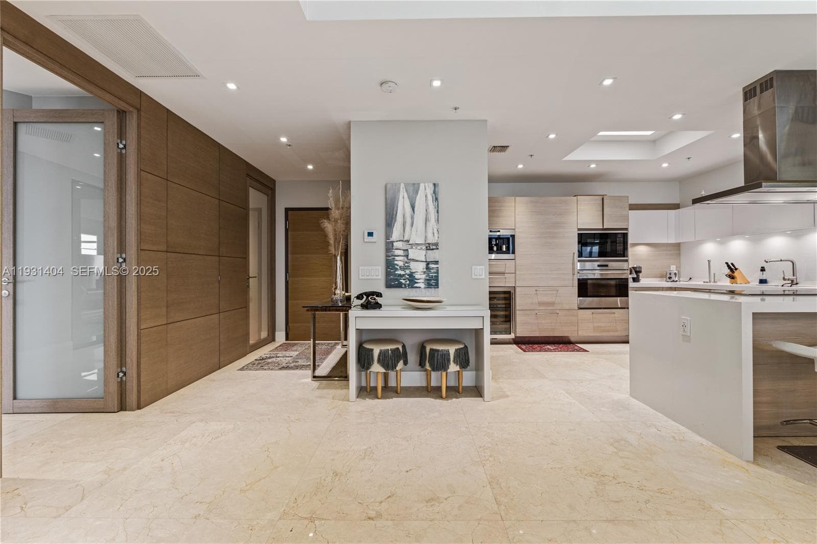 17301 Biscayne Blvd # 5, North Miami Beach FL 33160 — 13