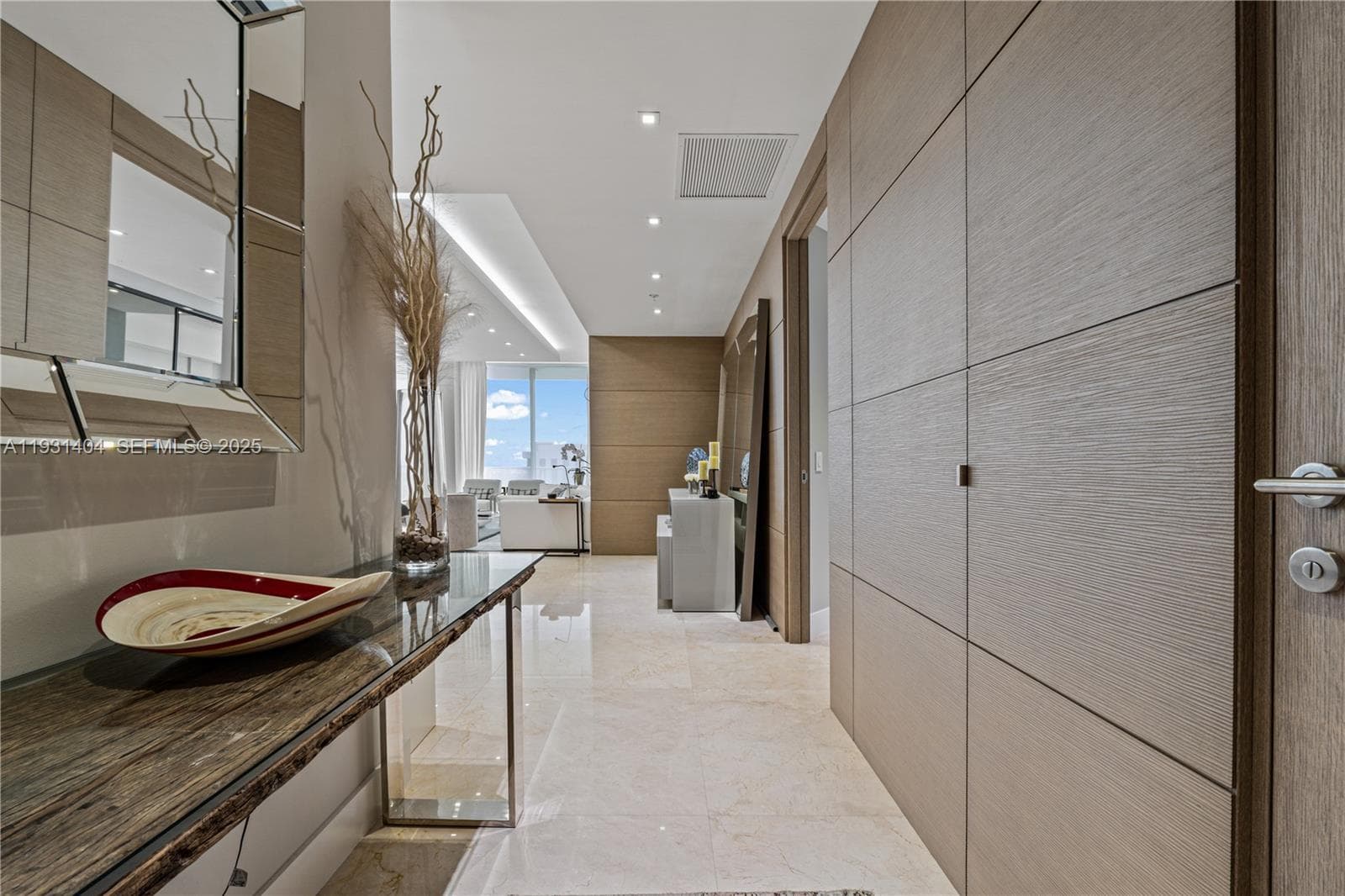 17301 Biscayne Blvd # 5, North Miami Beach FL 33160 — 4