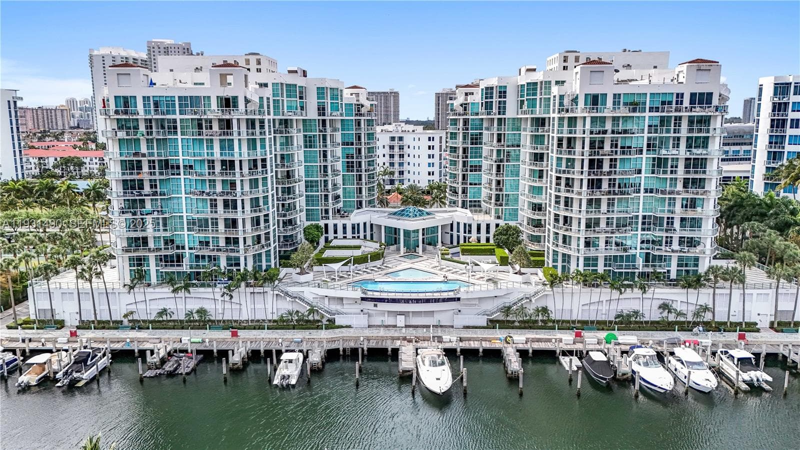 3131 NE 188th St # 1005, Aventura FL 33180 — 46