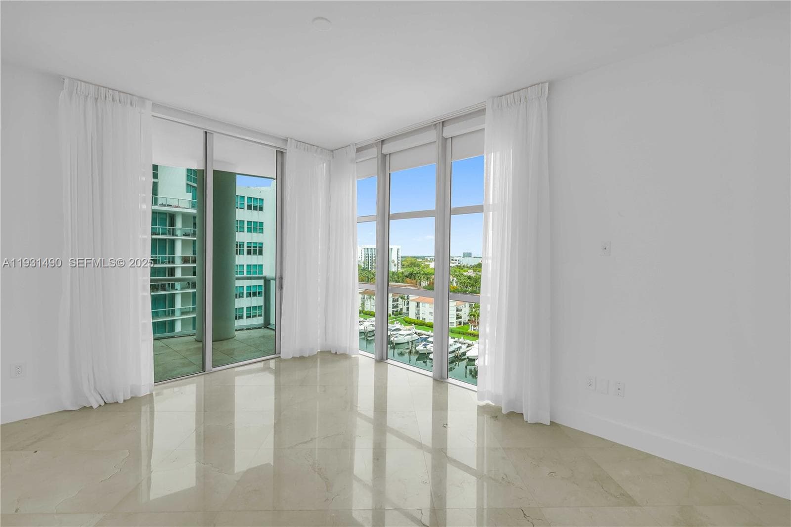 3131 NE 188th St # 1005, Aventura FL 33180 — 26