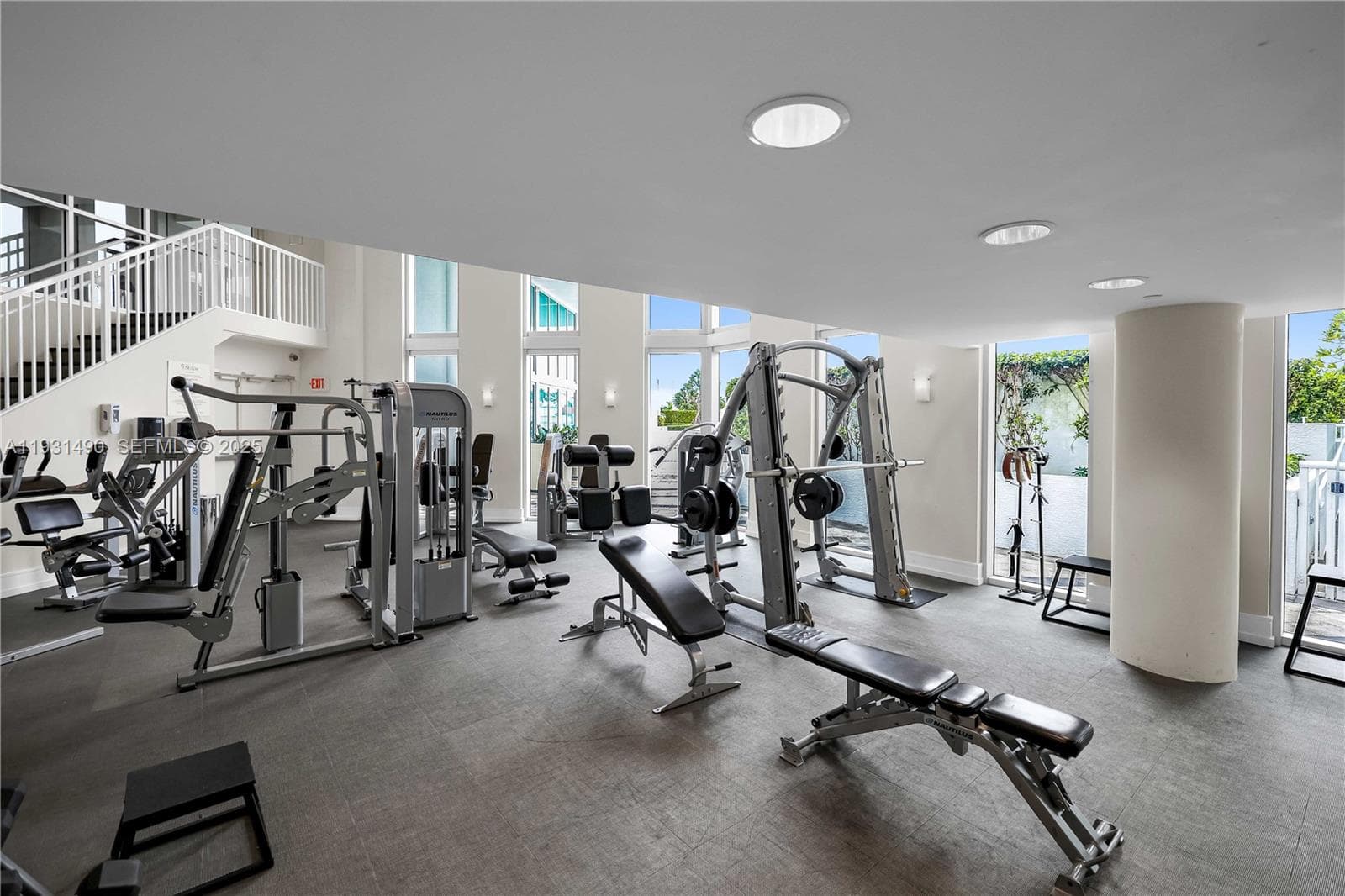 3131 NE 188th St # 1005, Aventura FL 33180 — 36